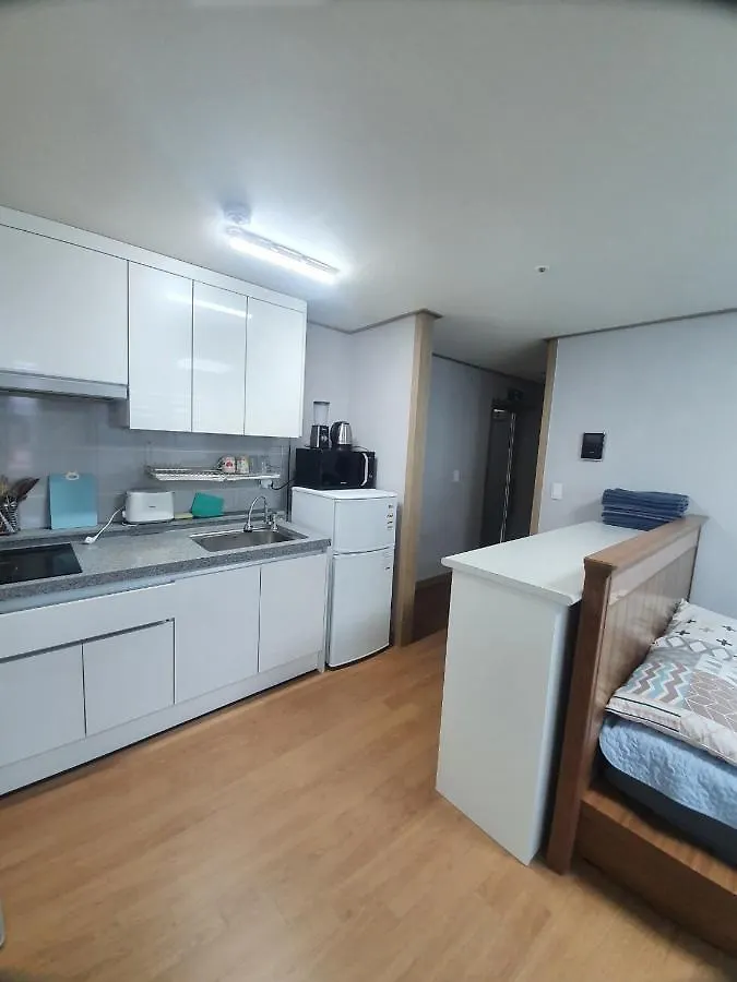 Marina Residence Hotel Busan Aparthotel